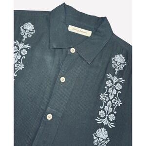 Tommy Bahama Mens Silk Embroidered Short Sleeve Button Up Shirt XL Black Floral